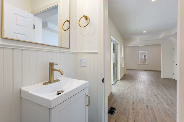 58 S State Street, Concord, NH 03301