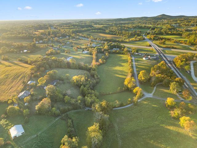 51 Faubush Road, Nancy, KY 42544