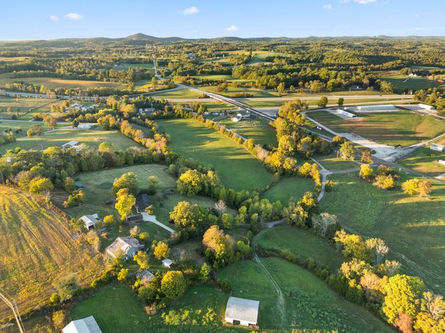 51 Faubush Road, Nancy, KY 42544