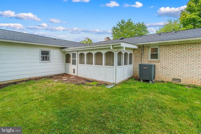 446 RICHARD STREET, Martinsburg, WV 25404