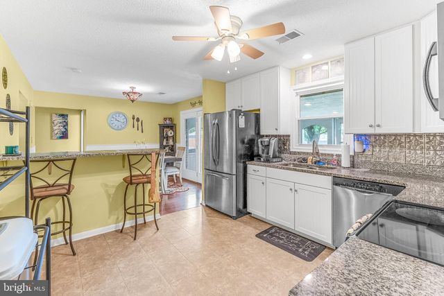 446 RICHARD STREET, Martinsburg, WV 25404