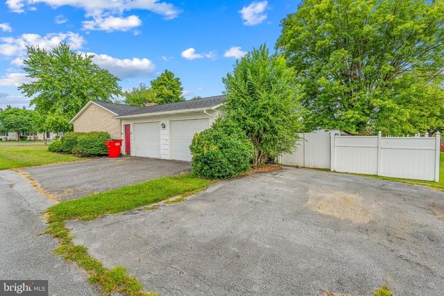 446 RICHARD STREET, Martinsburg, WV 25404