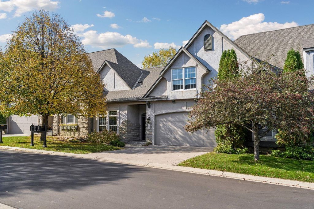 189 Stonebridge Court, Mendota Heights, MN 55118 — photo 2