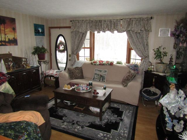 82 Arrowhead Avenue, Milton, VT 05468