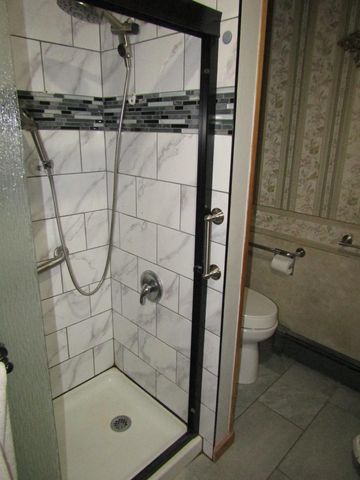 82 Arrowhead Avenue, Milton, VT 05468