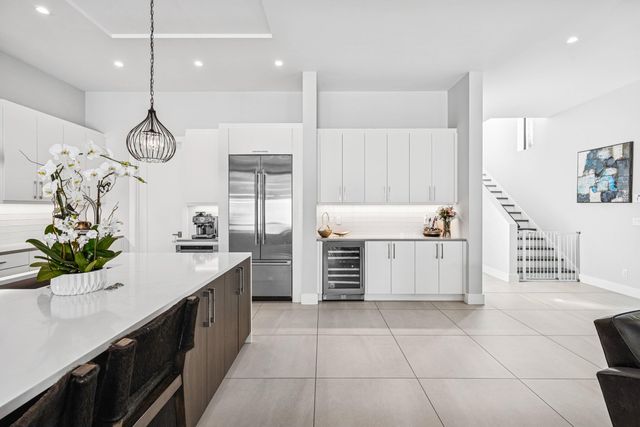 820 NE 7th Avenue, Delray Beach, FL 33483