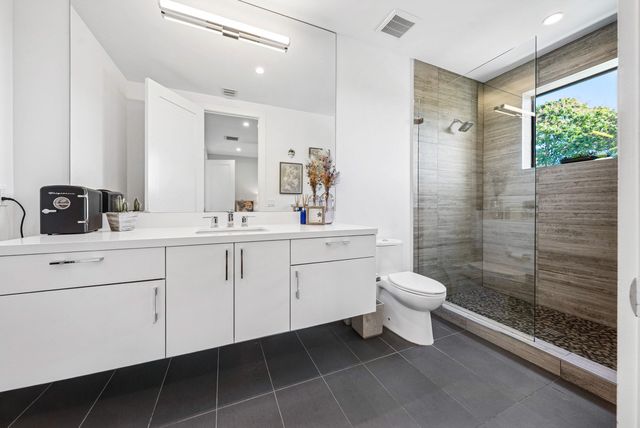 820 NE 7th Avenue, Delray Beach, FL 33483