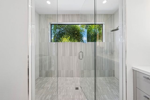 820 NE 7th Avenue, Delray Beach, FL 33483