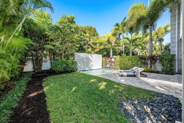 820 NE 7th Avenue, Delray Beach, FL 33483