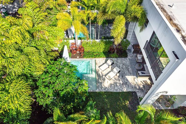 820 NE 7th Avenue, Delray Beach, FL 33483