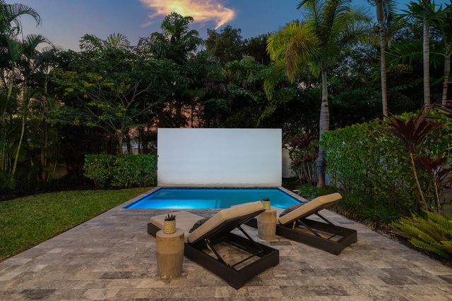 820 NE 7th Avenue, Delray Beach, FL 33483