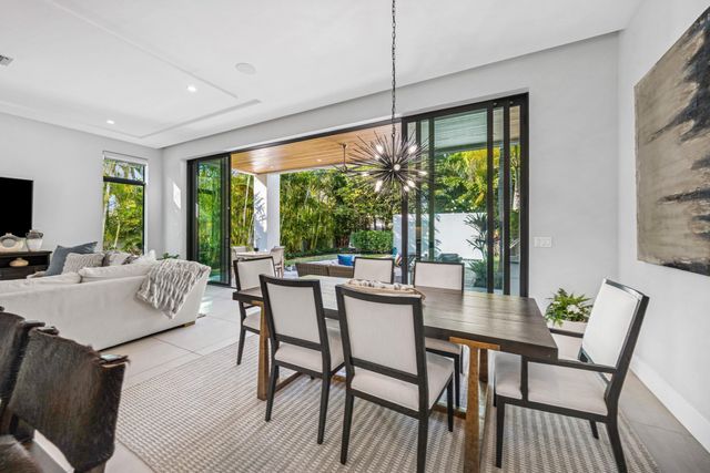 820 NE 7th Avenue, Delray Beach, FL 33483