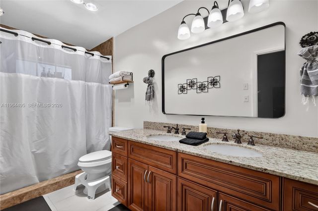 9401 NW 81st Ct, Tamarac, FL 33321