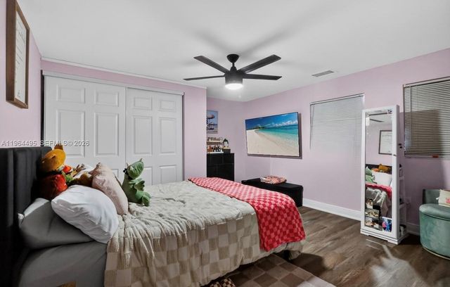 9401 NW 81st Ct, Tamarac, FL 33321