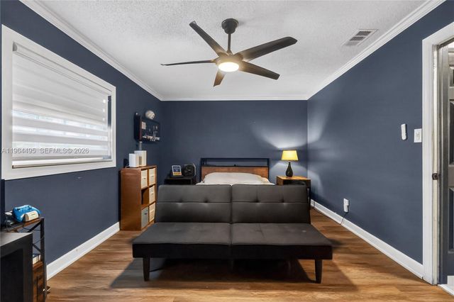 9401 NW 81st Ct, Tamarac, FL 33321