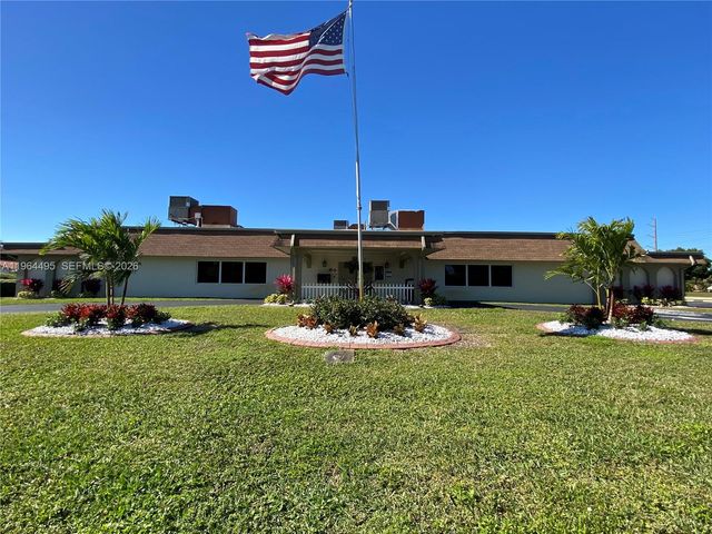 9401 NW 81st Ct, Tamarac, FL 33321