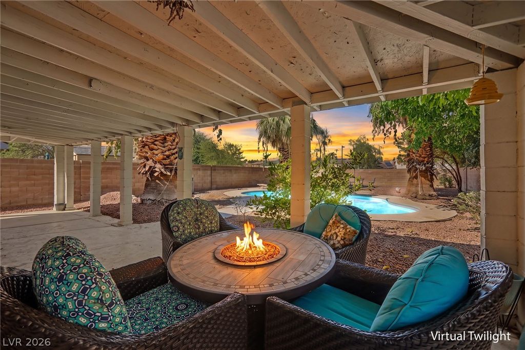 137 Coventry Drive, Henderson, NV 89074 — photo 4
