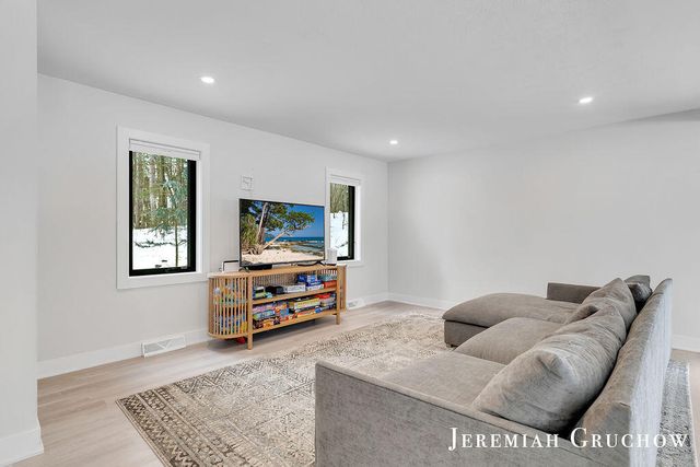 8380 Conservation Street, Ada, MI 49301