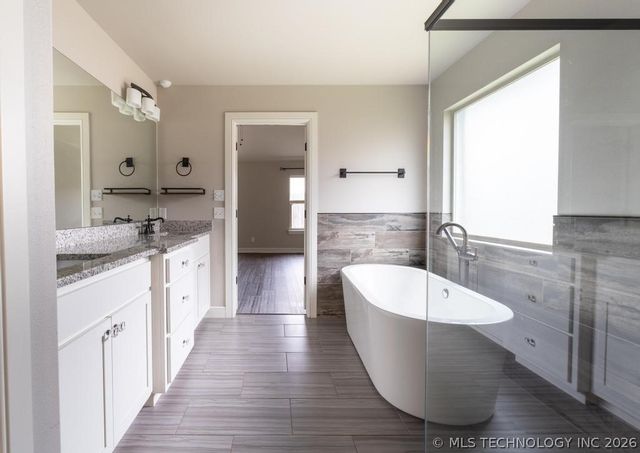 1227 E 133rd Place, Glenpool, OK 74033