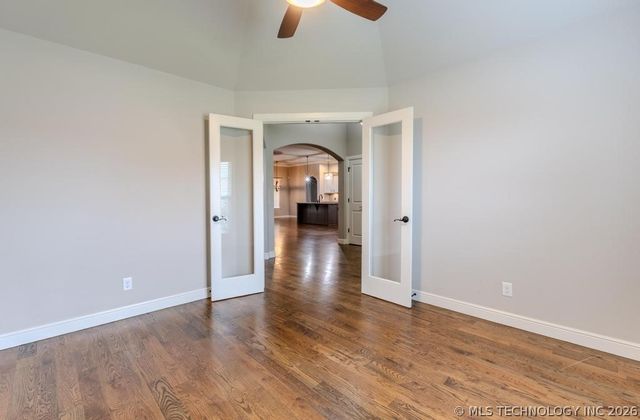 1227 E 133rd Place, Glenpool, OK 74033