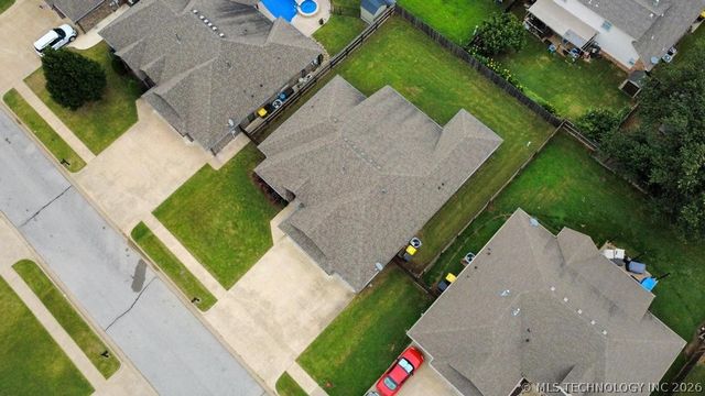 1227 E 133rd Place, Glenpool, OK 74033