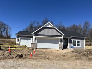 1388 Center Hill Road 53, Lowell, MI 49331