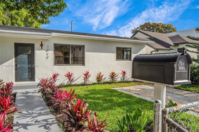1017 NW 47th St, Miami, FL 33127