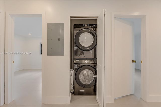 1017 NW 47th St, Miami, FL 33127