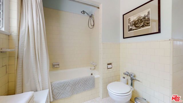 3627 Crestmont Avenue, Los Angeles, CA 90026