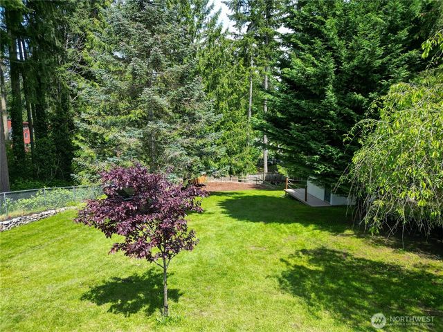 6518 194th Avenue E, Bonney Lake, WA 98391