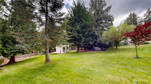 6518 194th Avenue E, Bonney Lake, WA 98391