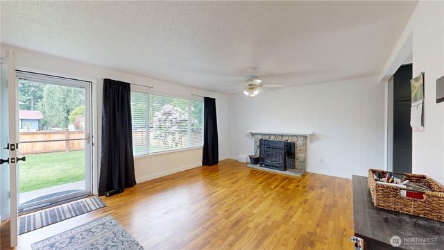 6518 194th Avenue E, Bonney Lake, WA 98391