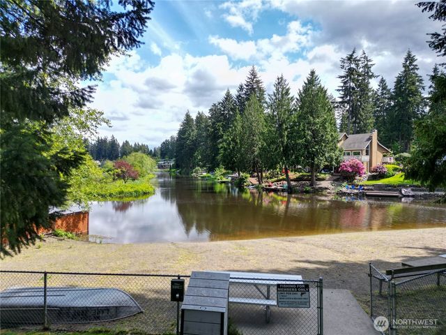 6518 194th Avenue E, Bonney Lake, WA 98391