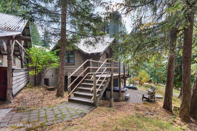 6162 Eureka RD, Sagle, ID 83860