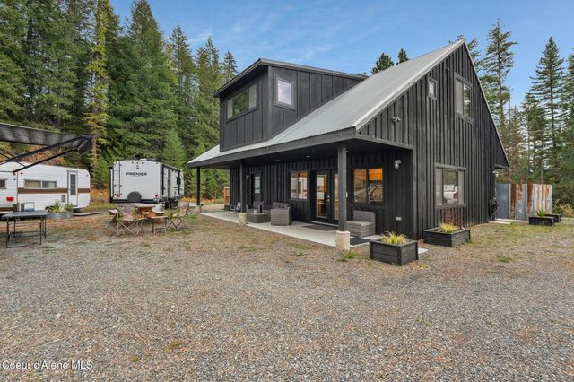 6162 Eureka RD, Sagle, ID 83860