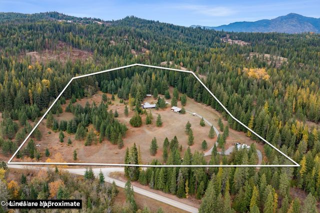6162 Eureka RD, Sagle, ID 83860