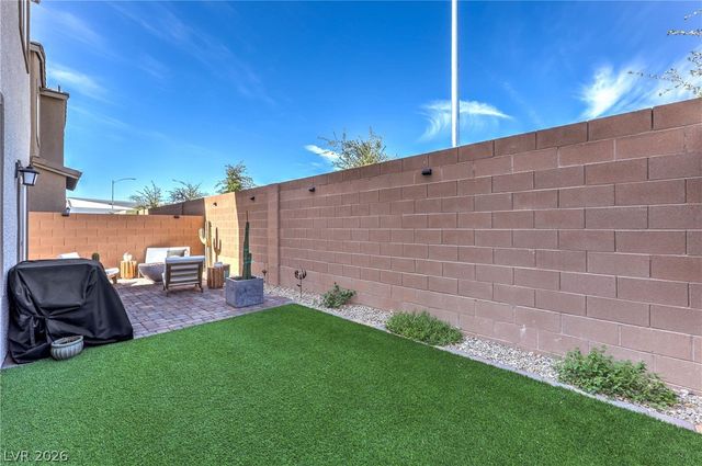 7025 Wales Coast Street, North Las Vegas, NV 89084