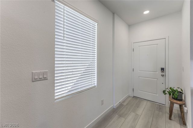 7025 Wales Coast Street, North Las Vegas, NV 89084