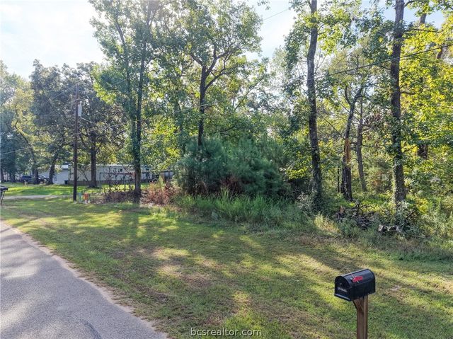 562 Magnolia Park, Other, TX 77360