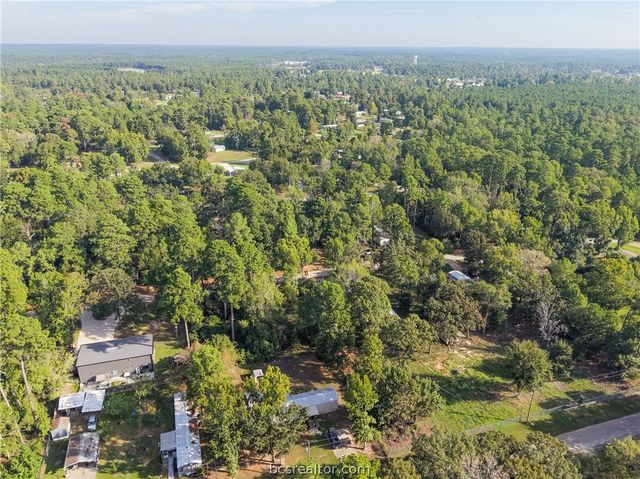 562 Magnolia Park, Other, TX 77360