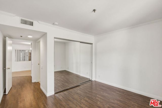 4401 Sepulveda Boulevard 112, Sherman Oaks, CA 91403