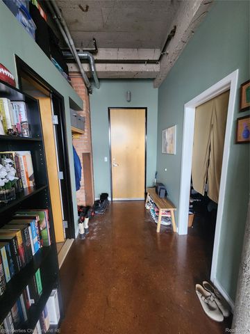 55 W CANFIELD Street 204, Detroit, MI 48201