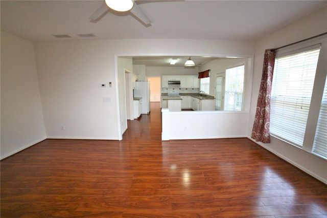 8305 Grenadier Trail, Suwanee, GA 30024