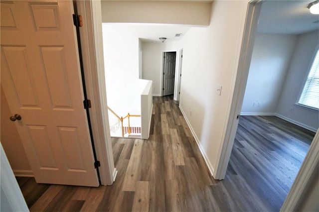 8305 Grenadier Trail, Suwanee, GA 30024