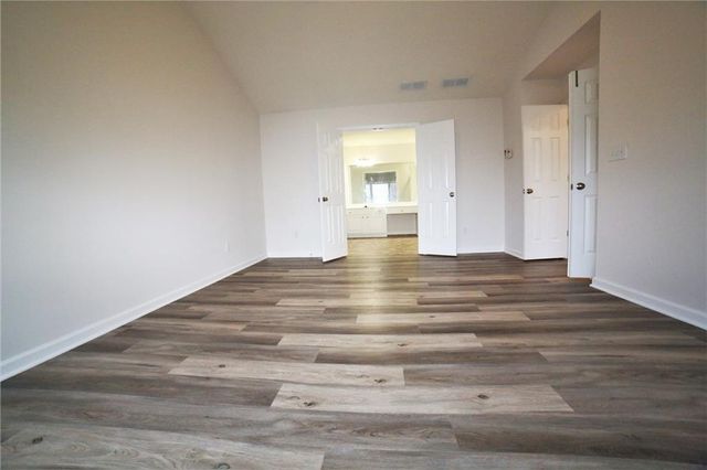 8305 Grenadier Trail, Suwanee, GA 30024