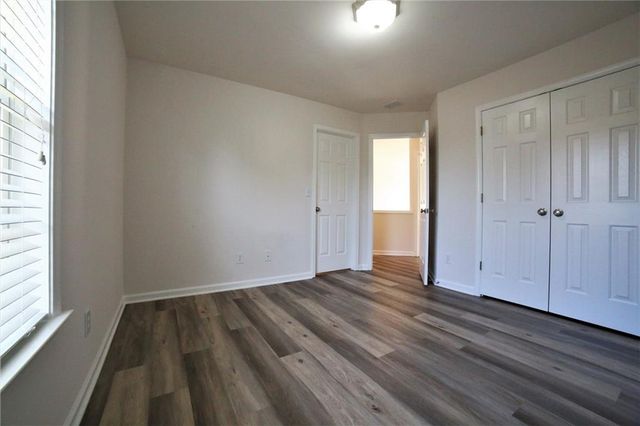 8305 Grenadier Trail, Suwanee, GA 30024