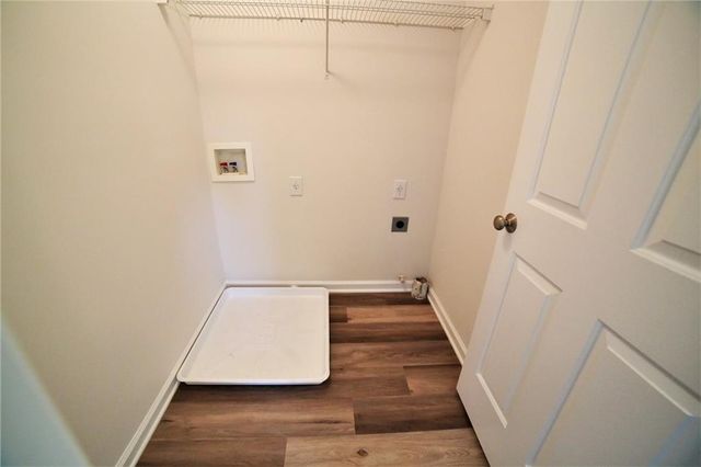 8305 Grenadier Trail, Suwanee, GA 30024