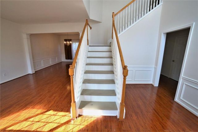 8305 Grenadier Trail, Suwanee, GA 30024