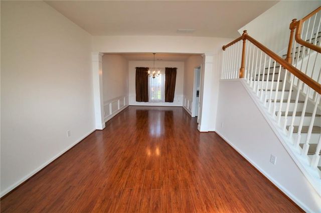 8305 Grenadier Trail, Suwanee, GA 30024