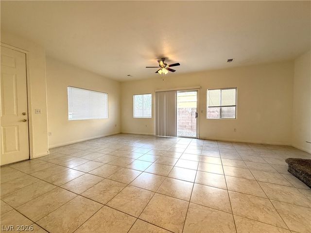 9303 Gilcrease Avenue 1066, Las Vegas, NV 89149